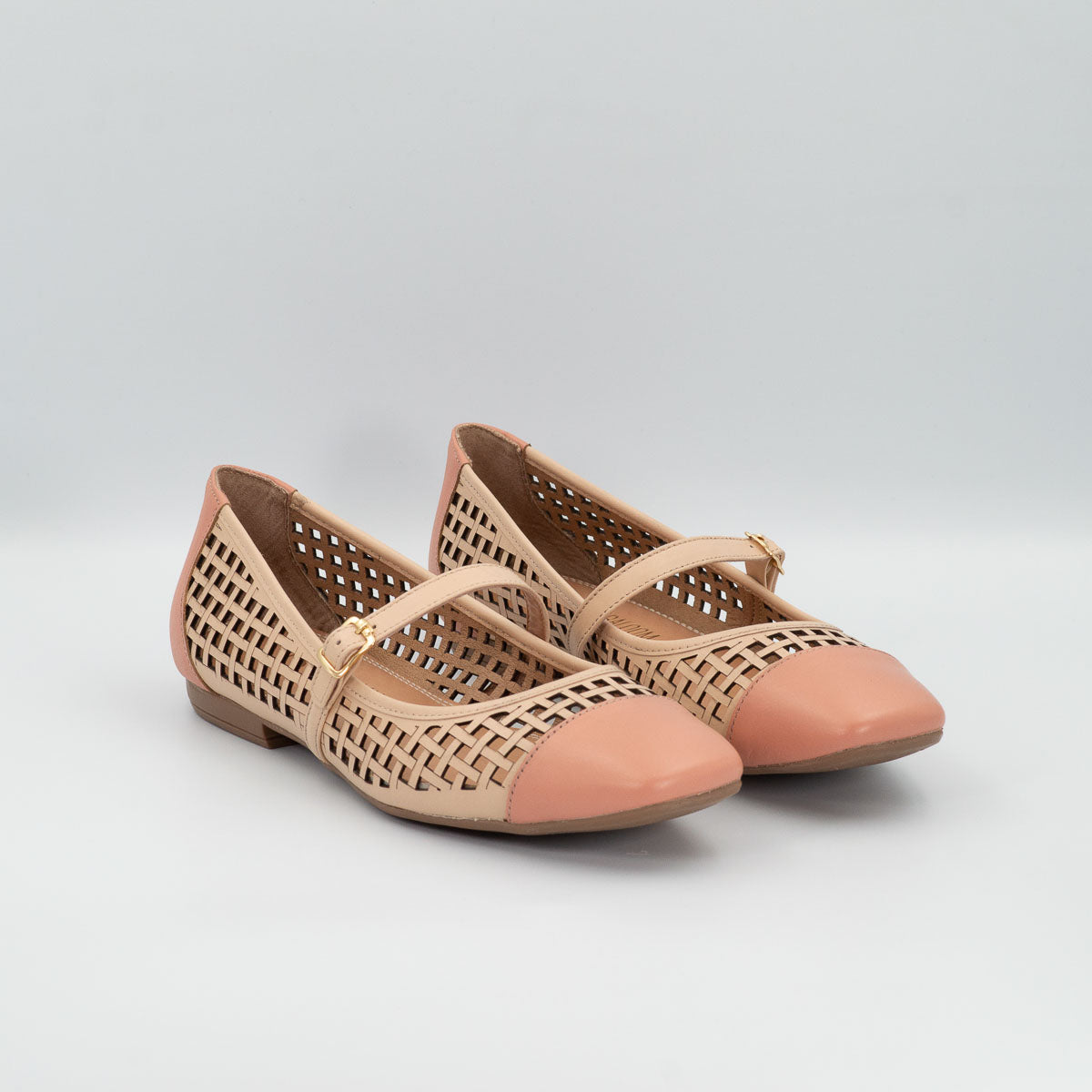Comfortable Terraloom Açaí vegetal nude Mary Jane ballerina flats - pair view