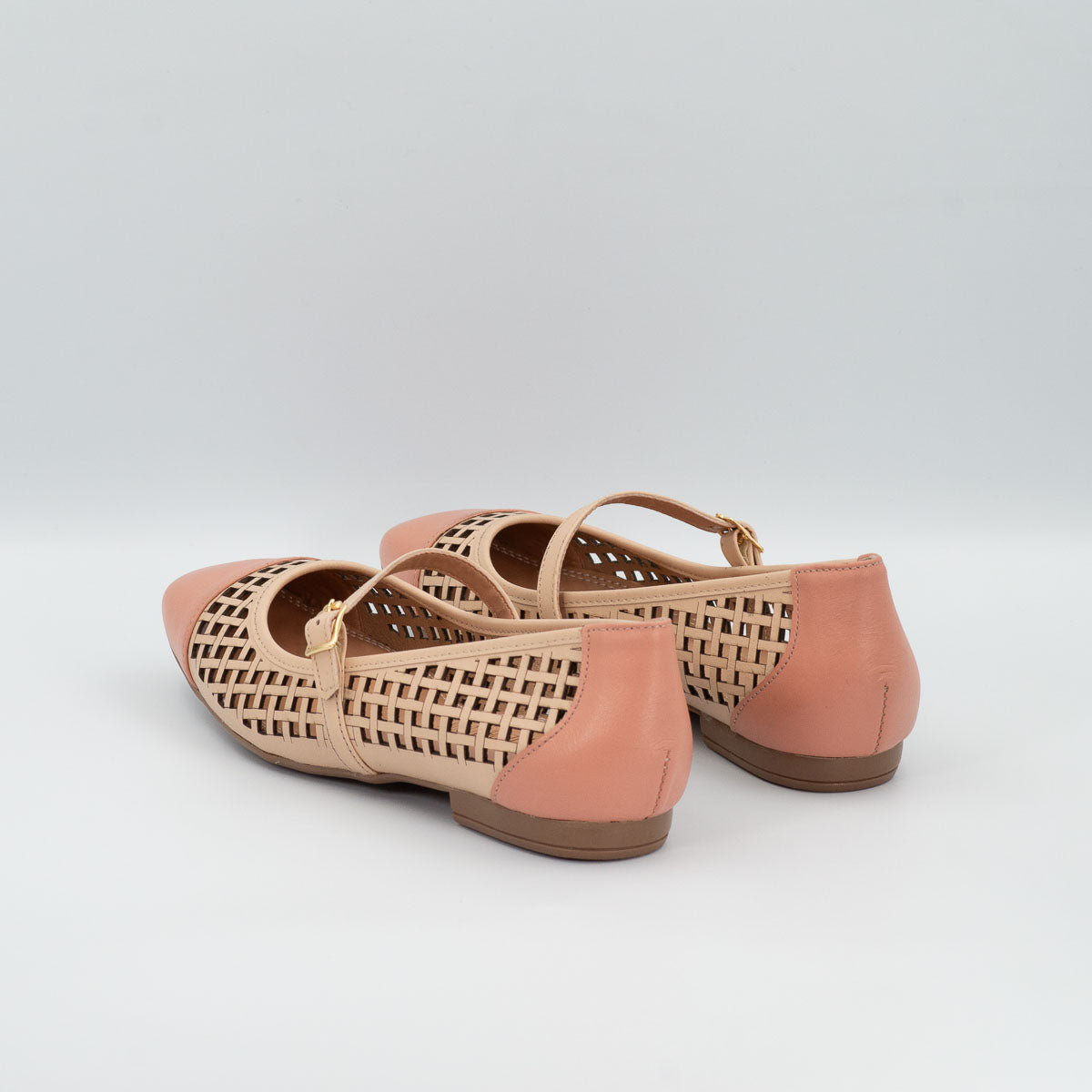 Açaí flats - three-quarter angle view comfortable