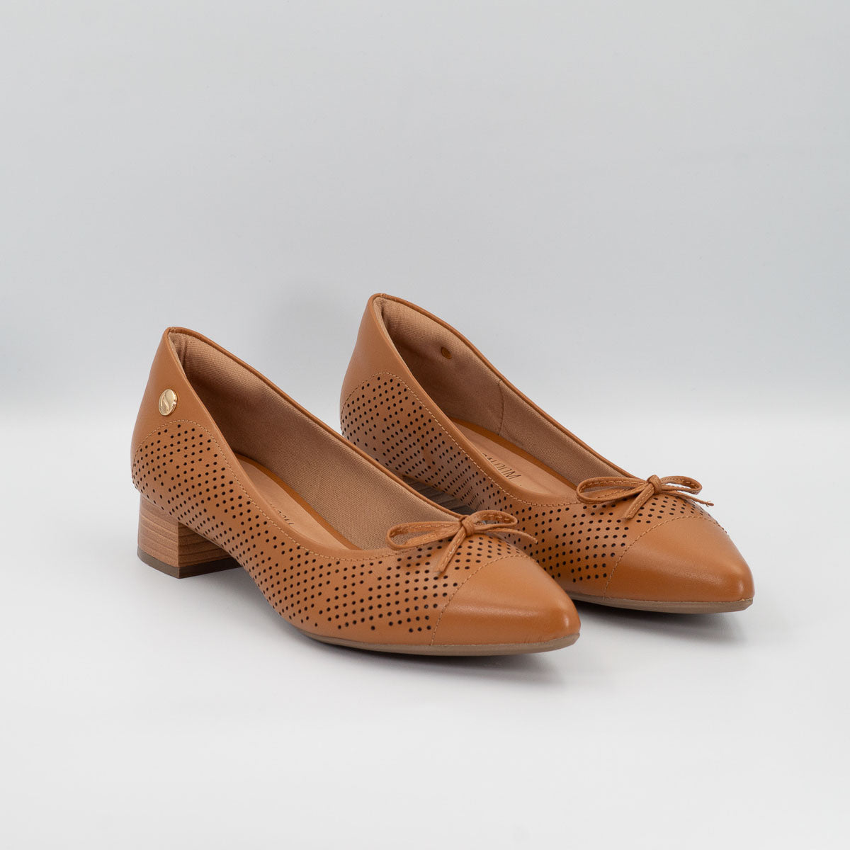 Terraloom Alecrim pumps in vegetal whiskey - pair view third colour option