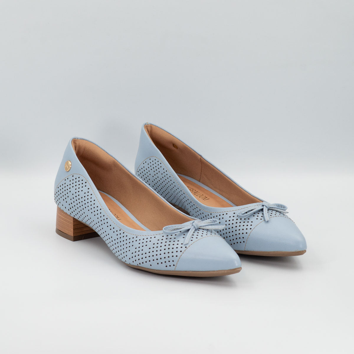 Terraloom Alecrim pumps in vegetal capri - pair view alternative colour