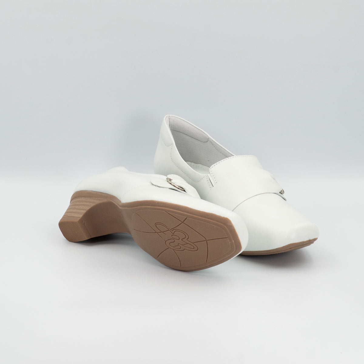 Andiroba shoes - bottom sole view vegetal off-white Terraloom