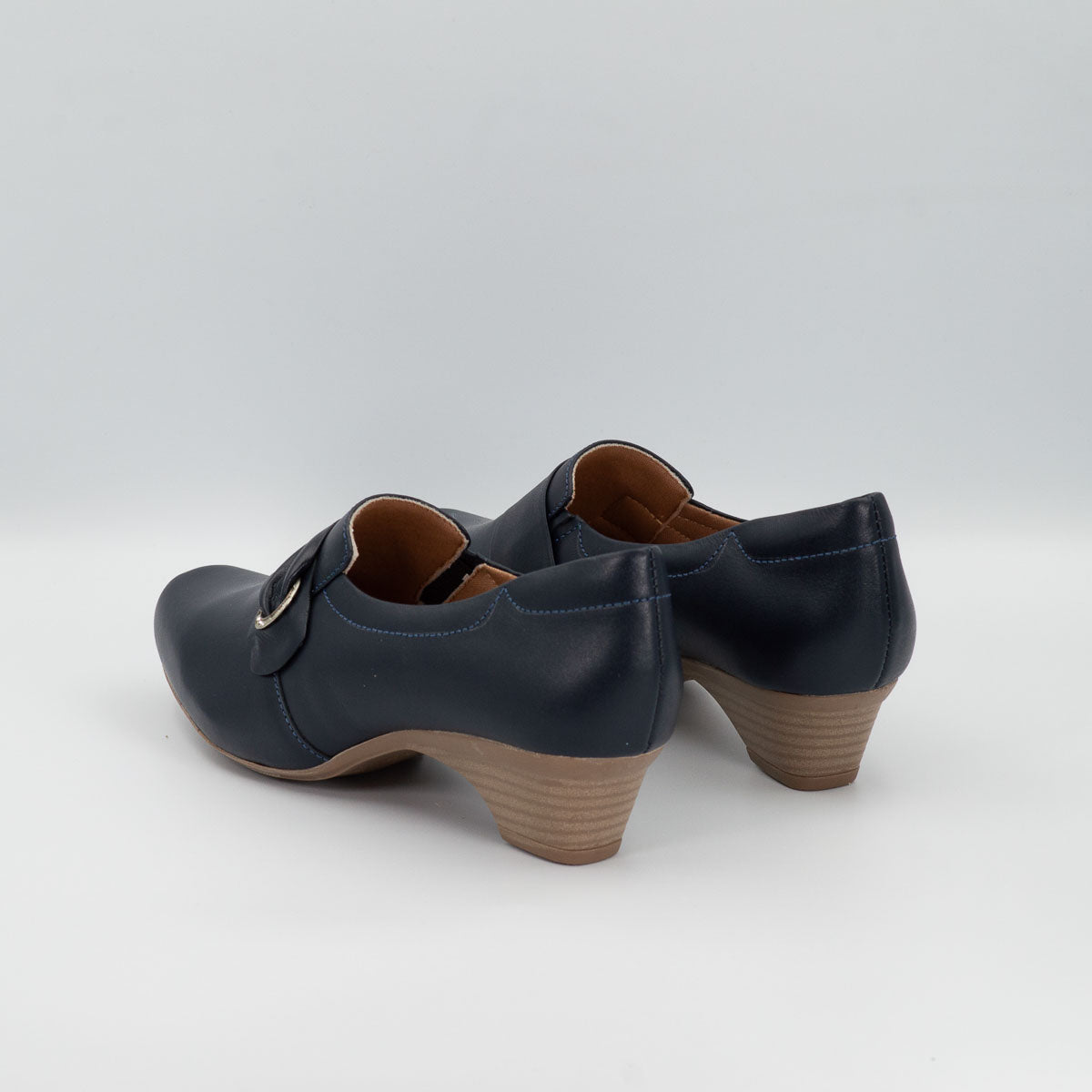 Andiroba shoes - three-quarter angle view comfortable