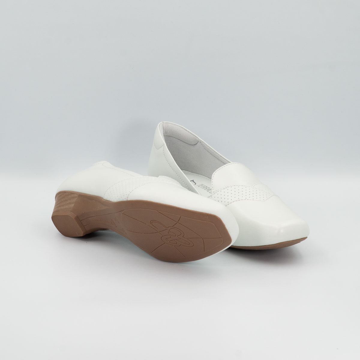 Araucária shoes - bottom sole view white Terraloom