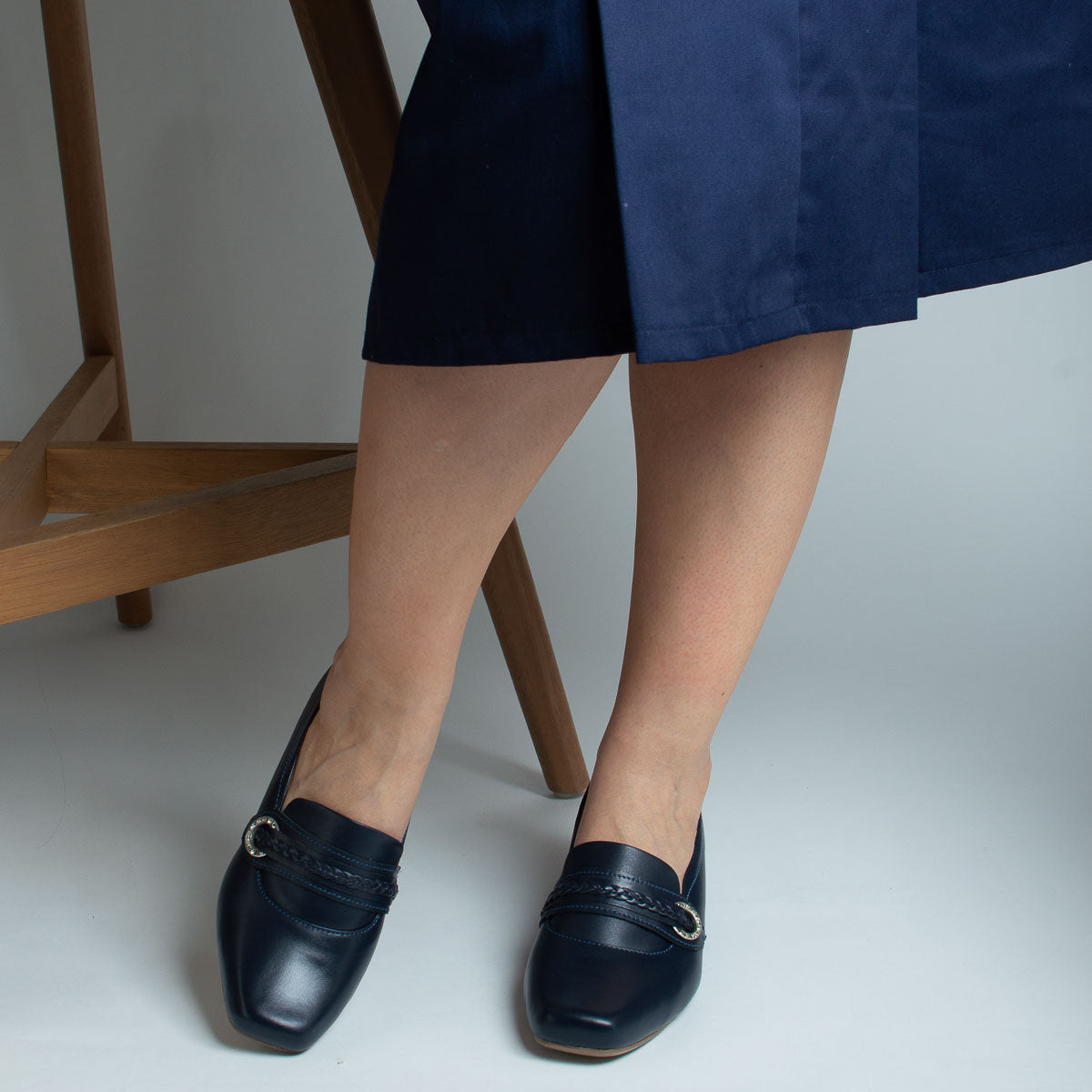 Woman wearing Sapucaia shoes with navy trousers - lifestyle view
