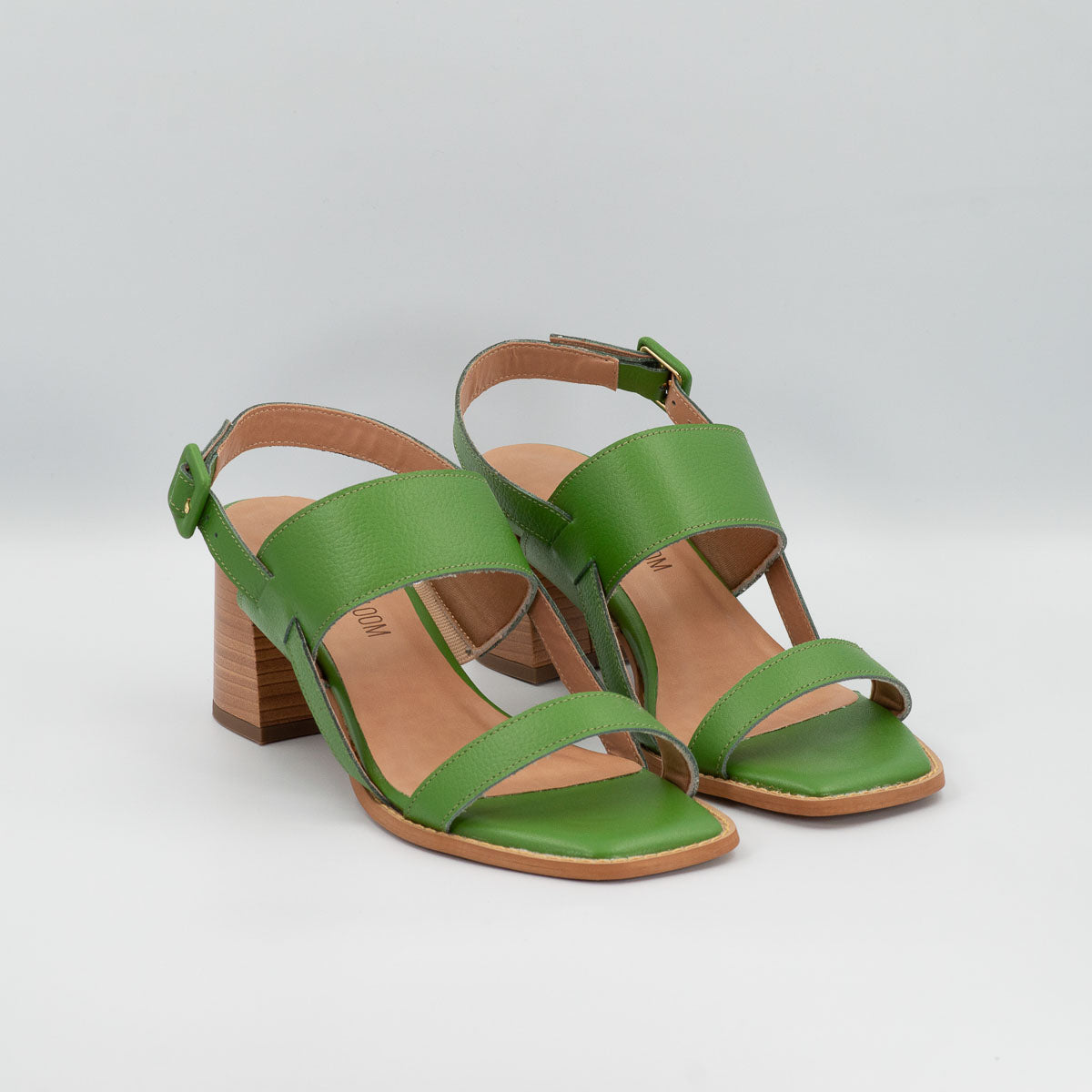 Comfortable Terraloom Begônia green strappy sandals - pair view stacked heel