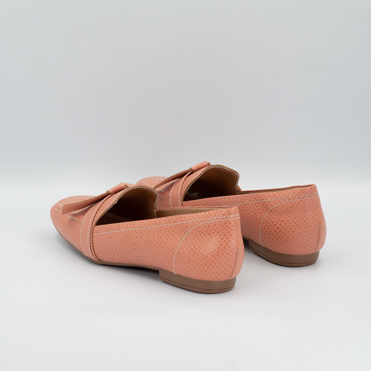 Caju loafers - three-quarter angle view comfortable