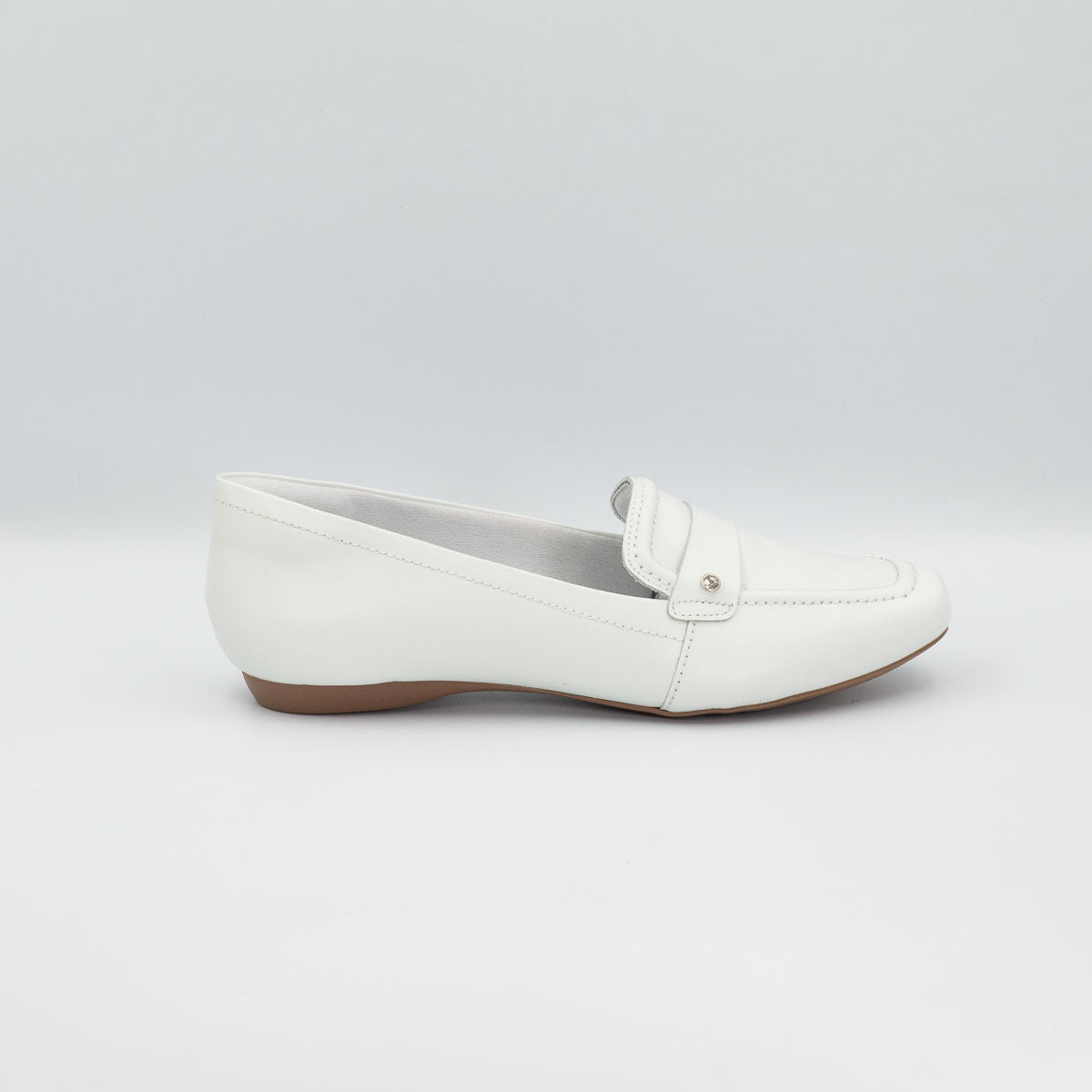 Terraloom Cedro shoes - right side profile view vegetal off-white