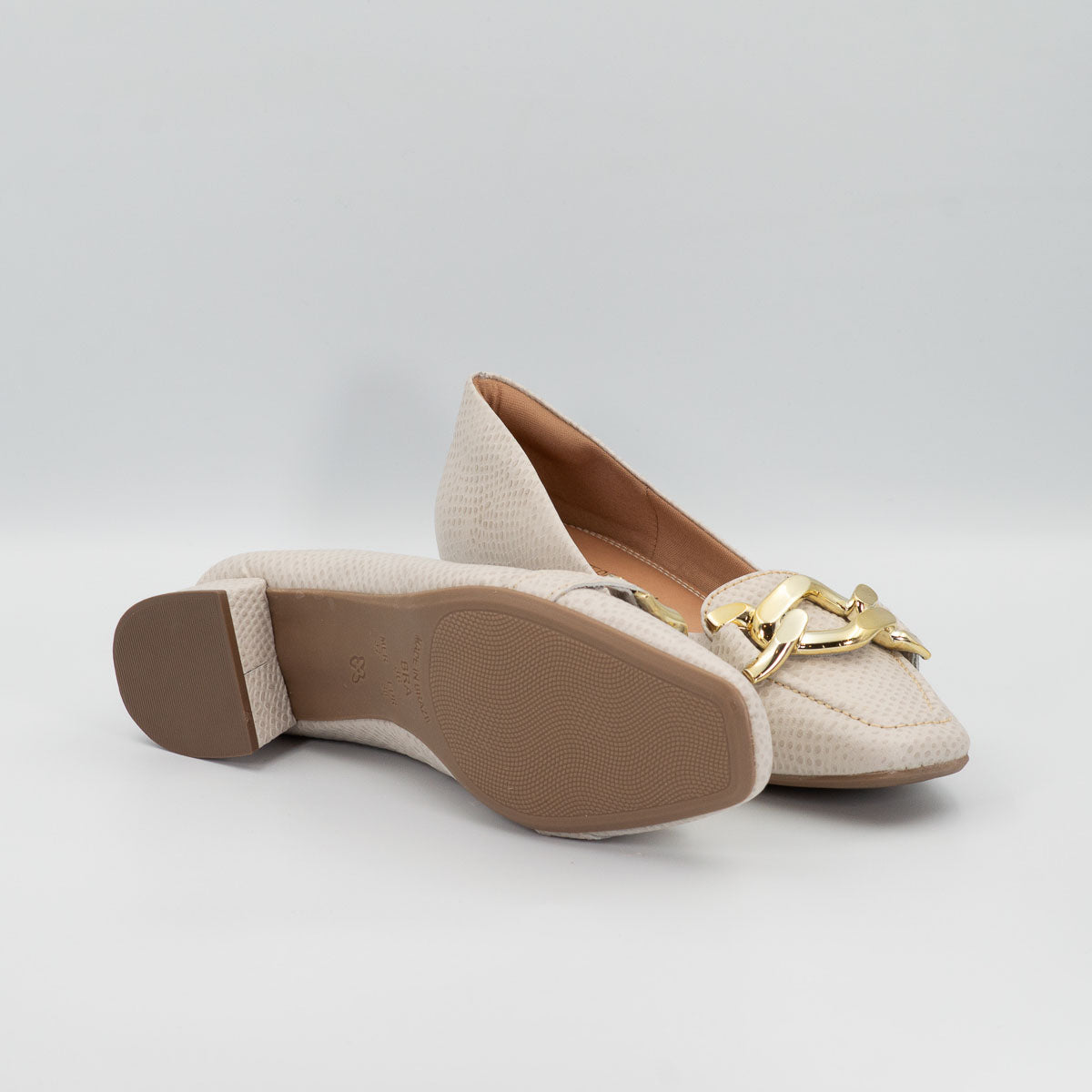 Coentro pumps - bottom sole view scale off-white Terraloom