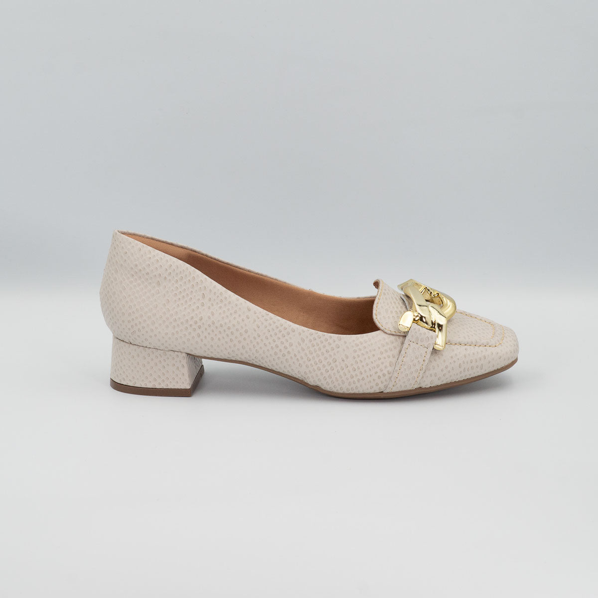 Coentro comfortable pumps - right side profile view scale off-white