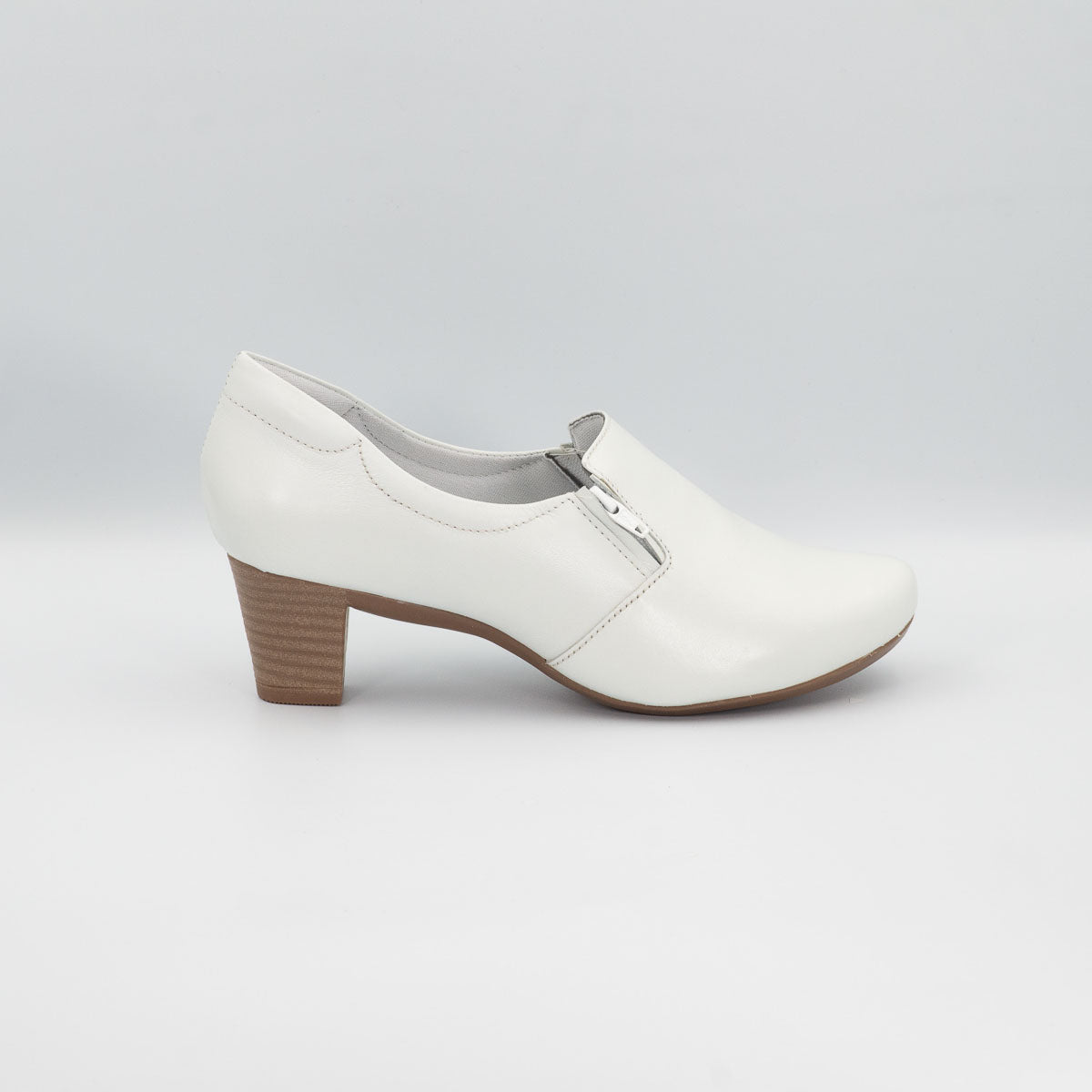 Terraloom Copaíba shoes - right side profile view white