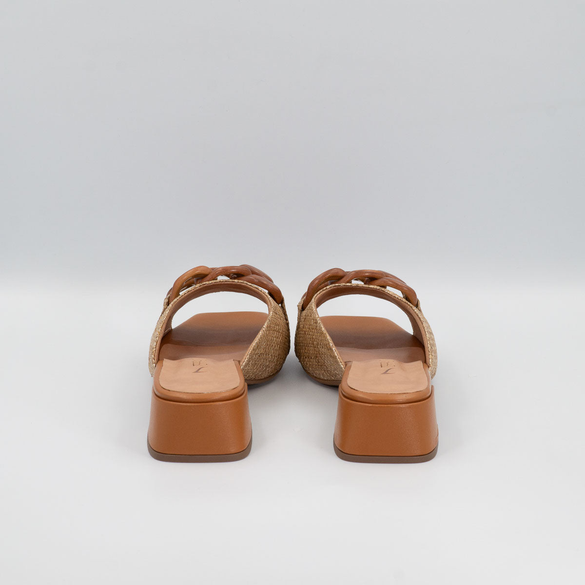 Terraloom Cravo sandals - back heel view low block