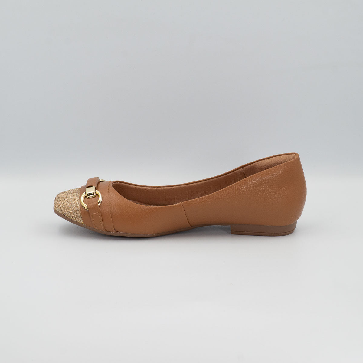 Cupuaçu buckle ballet flat - left side profile view flat sole
