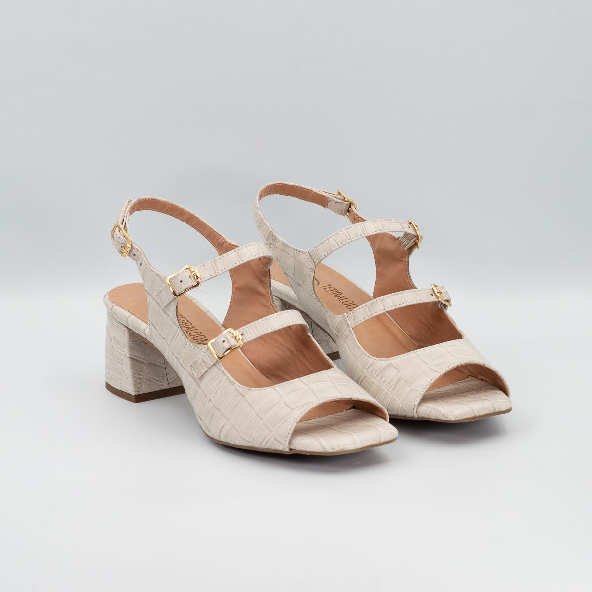 Terraloom Dália sandals in croc off-white - pair view alternative colour