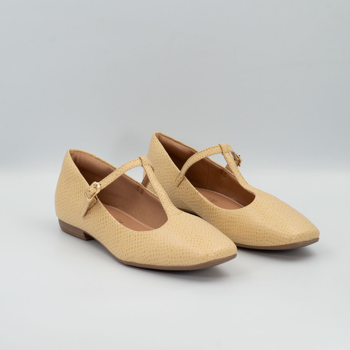 Comfortable Terraloom Jabuticaba scale uvaia T-bar ballet flats - pair view