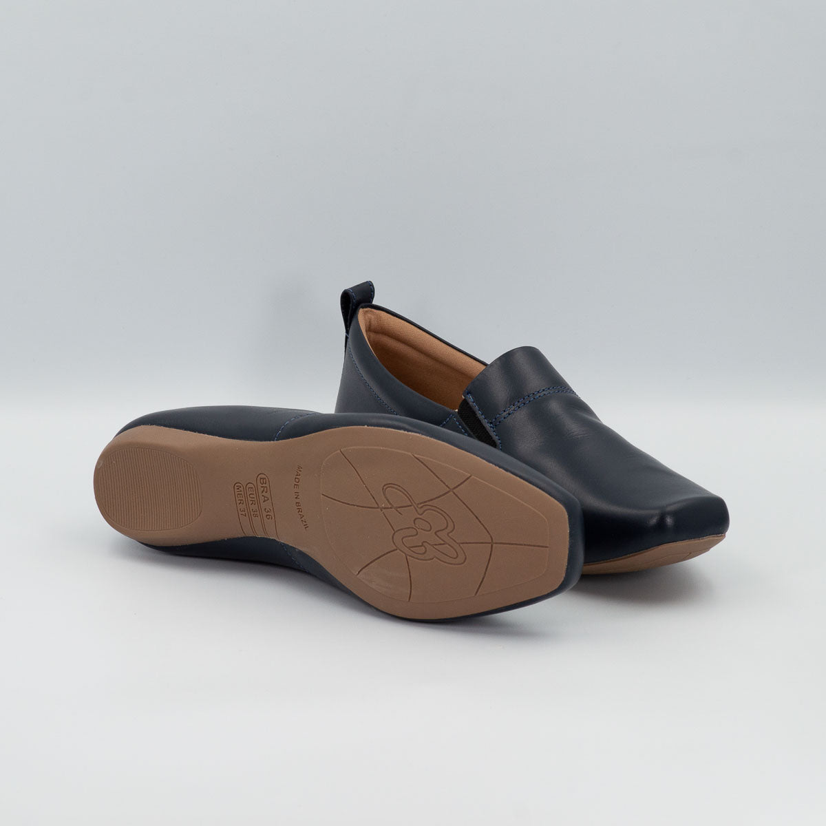 Jacarandá shoes - bottom sole view vegetal deep sea blue Terraloom