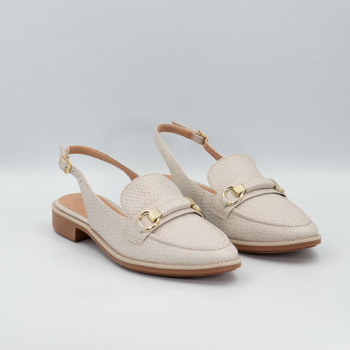 Comfortable Terraloom Maracujá scale off-white fish scale buckle flat slingback loafers - pair view