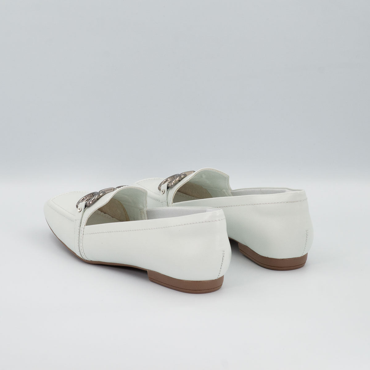 Mogno shoes - three-quarter angle view comfortable