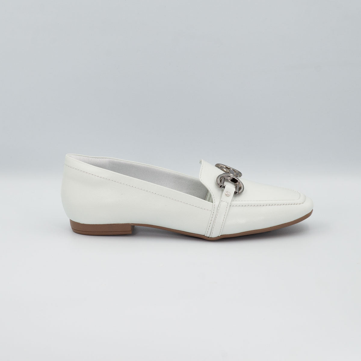 Terraloom Mogno shoes - right side profile view vegetal off-white