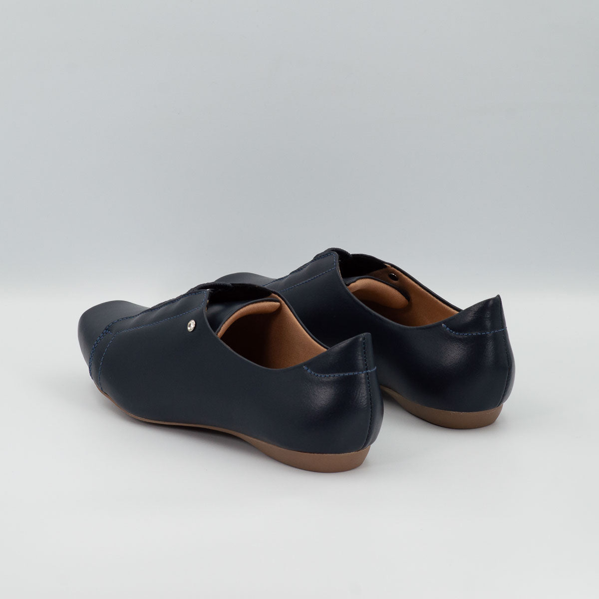 Pau-Brasil shoes - three-quarter angle view comfortable