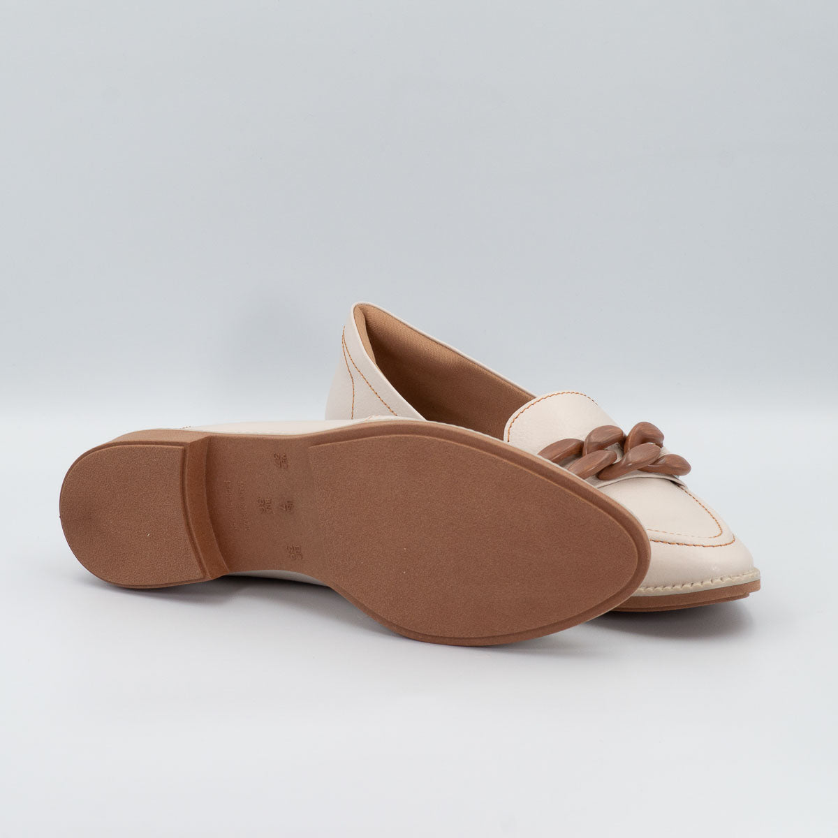 Pitanga loafers - bottom sole view floater off-white Terraloom