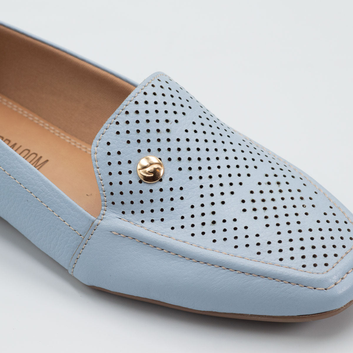 Terraloom Goiaba loafer - close-up detail view floater capri leather