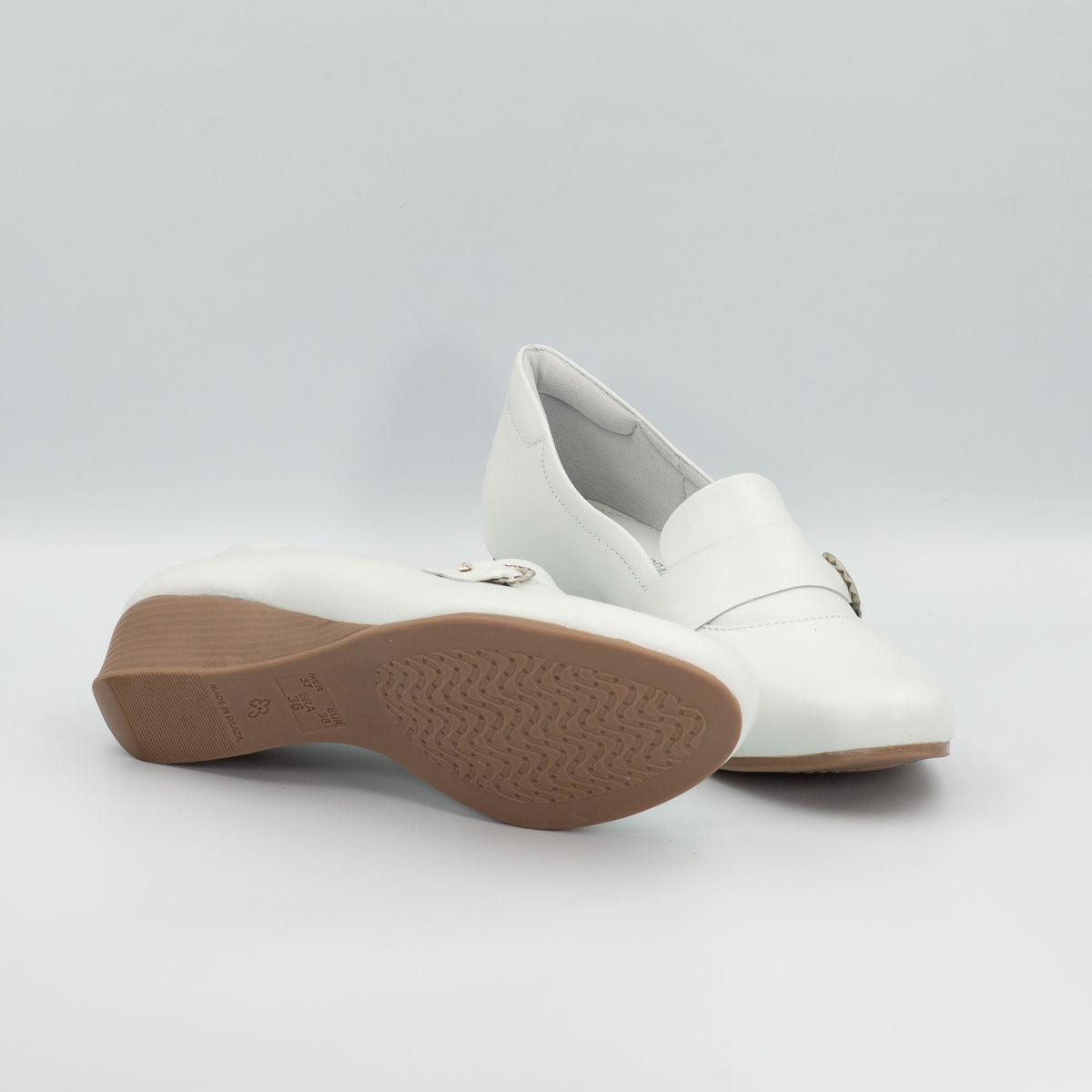 Seringueira shoes - bottom sole view white Terraloom