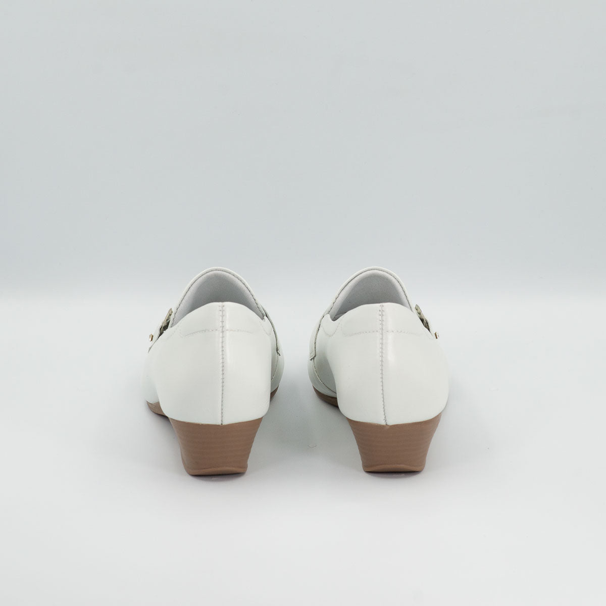 Terraloom Seringueira shoes - back heel view stacked low wedge