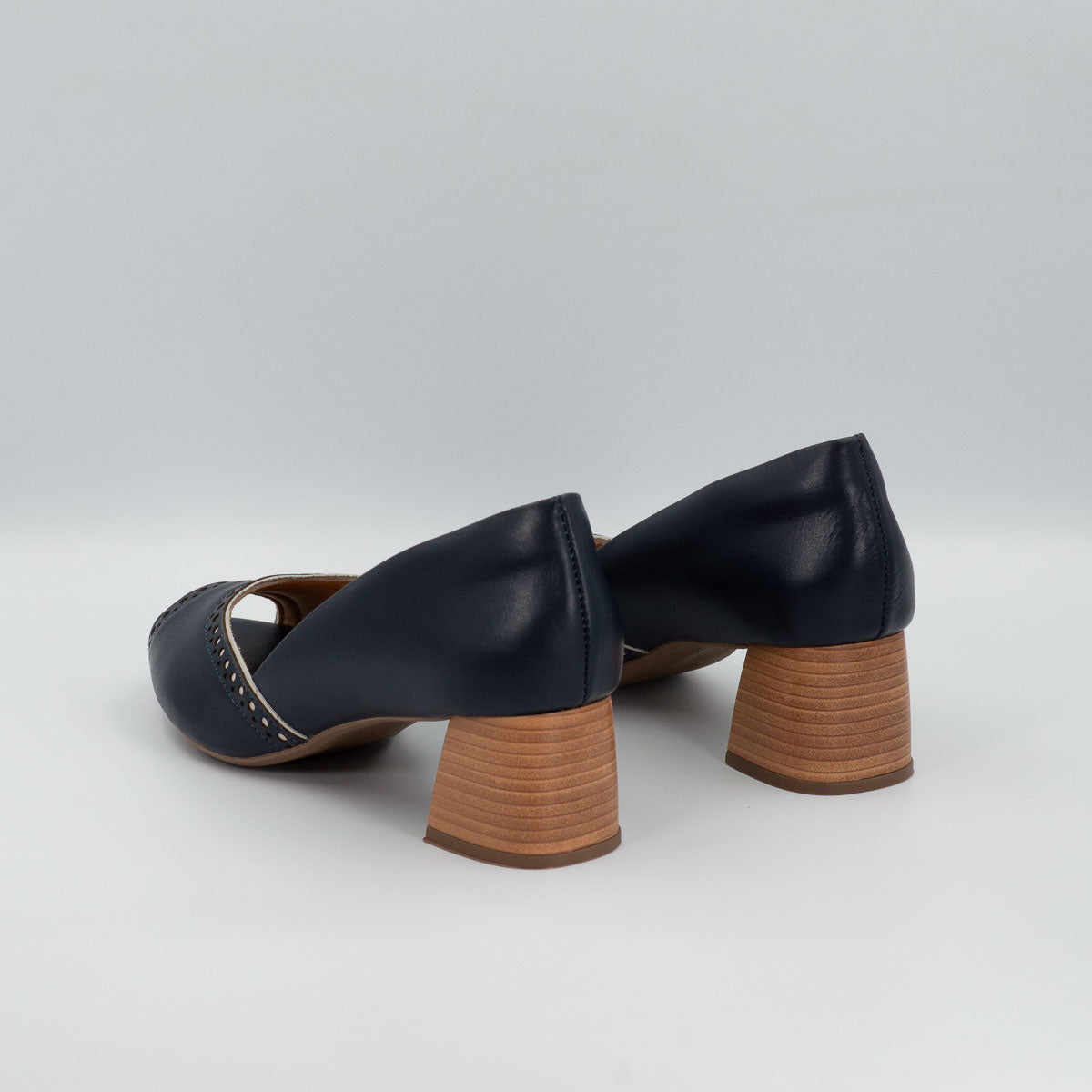 Urucum peep toe pumps - three-quarter view vegetal deep sea blue